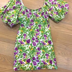 Floral puff sleeve dress